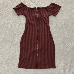 Elegant Off-Shoulder Mauve Dress